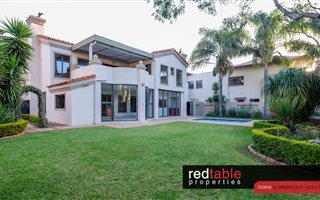 5 Bedroom House in Silver Lakes Golf Estate