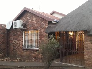 3 Bed House in Waldrift