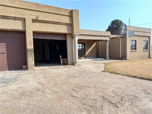 5 Bed House in Jameson Park