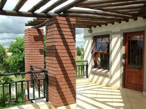 4 Bed House in Midfield Estate