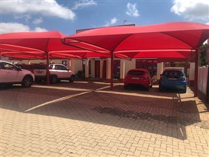 184 m² Commercial space in Horison