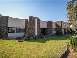 3 Bed House in Bonza Bay