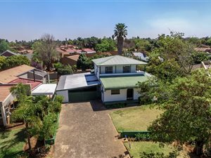 2 Bed Duplex in Sunward Park