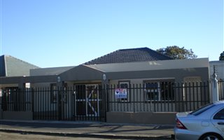 237 m² Office Space in Goodwood