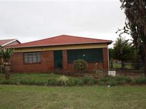 3 Bed House in Glencoe