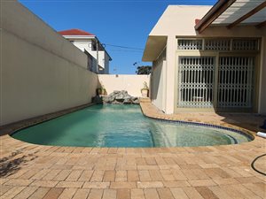 5 Bed House in Penlyn Estate