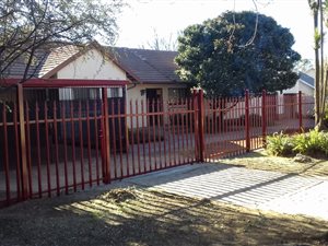 4 Bed House in Selcourt