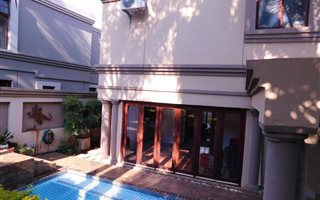 3 Bedroom Duet in Moreleta Park