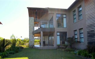 2 Bedroom Apartment in Simola