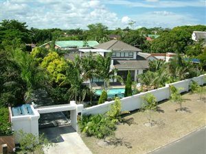 5 Bed House in Birdswood