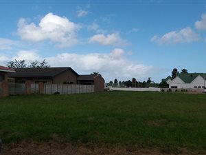 1200 m² Land available in Die Bult