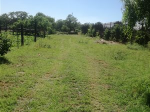1 ha Land available in Strydfontein and surrounds