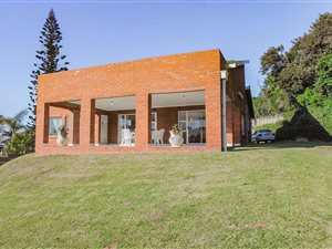 3 Bed House in Mtwalume
