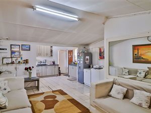 4 Bed House in Lenasia