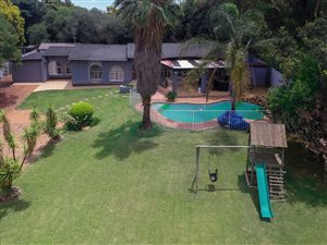 4 Bed House in Kelvin