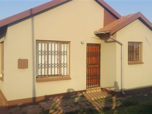 2 Bed House in Leondale