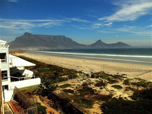 2 Bed Apartment in Lagoon Beach