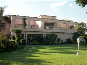 5 Bed House in Lambton