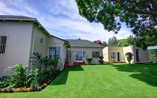 4 Bedroom House in Greenside