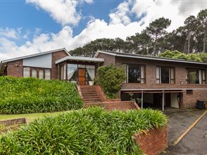 3 Bed House in Bishopscourt