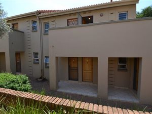 1 Bedroom Apartment in Leeuwenhof Estate
