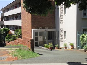 2 Bed Flat in Morningside