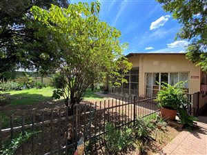 3 Bed House in Claremont