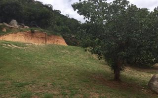 425 m² Land available in Matumi Estate