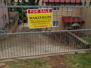 3 Bed House in Risecliff