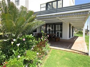 3 Bed Apartment in Santos Bay