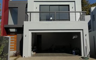 4 Bedroom Cluster in Sandhurst