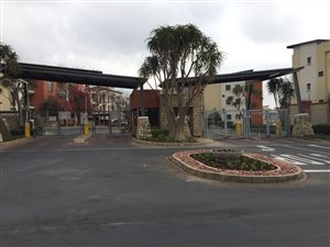 2 Bed Flat in Randburg Central