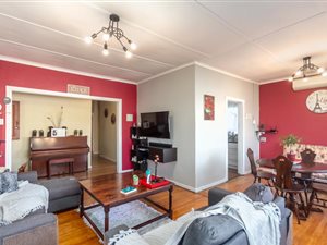 3 Bed House in Glenlily
