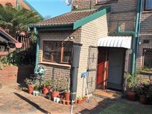 3 Bed Duplex in Bluff