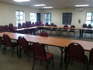 644 m² Office Space in Westville