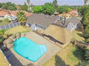 3 Bed House in Brackendowns