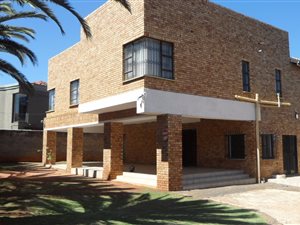 3 Bedroom House in Eldorado Estate