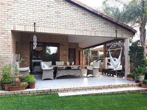 2 Bed Cluster in Maroeladal