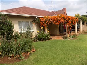 4 Bed House in Oberholzer