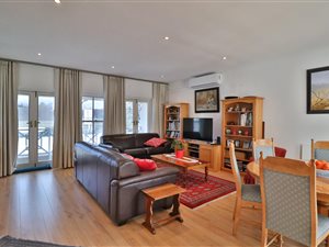 3 Bed Townhouse in Kenilworth Upper
