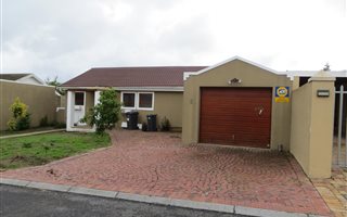 3 Bedroom House in Vredekloof