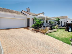 3 Bed House in Pinehurst