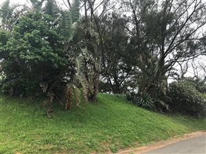 1501 m² Land available in La Mercy
