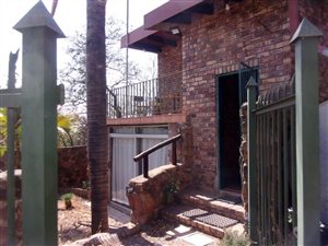 1 Bed Apartment in Leeuwfontein
