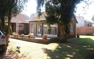 4 Bedroom House in Highway Gardens