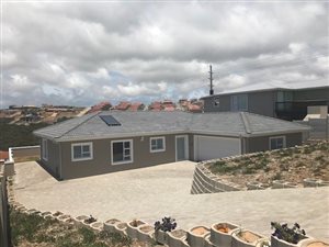3 Bed House in Seemeeu Park