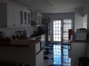3 Bed House in Goodwood