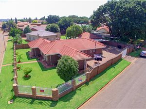 3 Bed House in Witfield