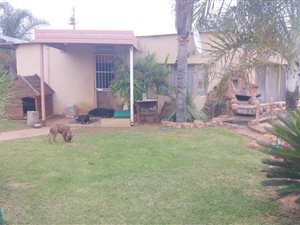10 ha Farm in Rooiwal