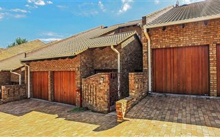 3 Bedroom Duplex in Atholl